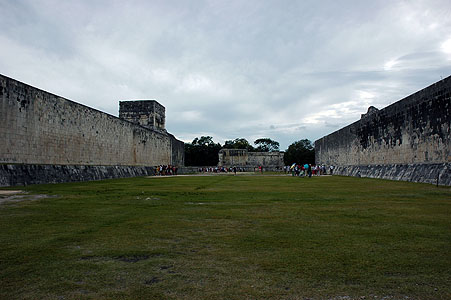 November 3, 2010 Chichen Itza 044.JPG